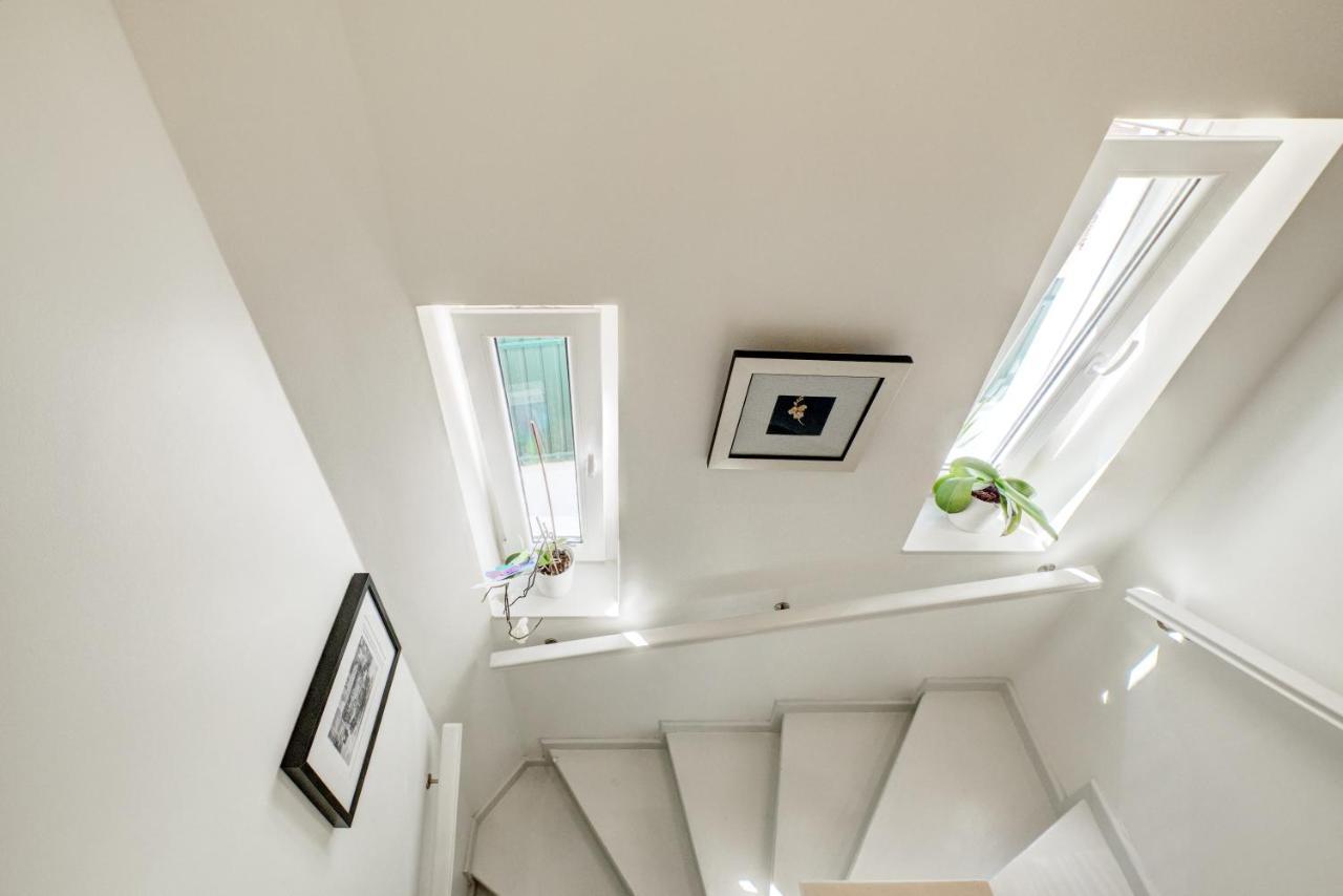 Comfortable Town House In Quiet Area By Lovelystay Lisbon Exterior photo
