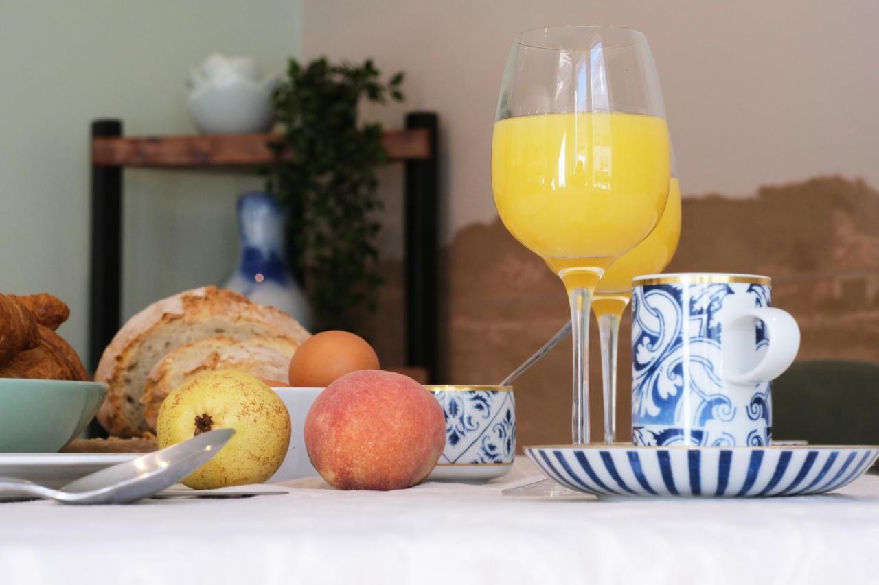 Comfortable Town House In Quiet Area By Lovelystay Lisbon Exterior photo